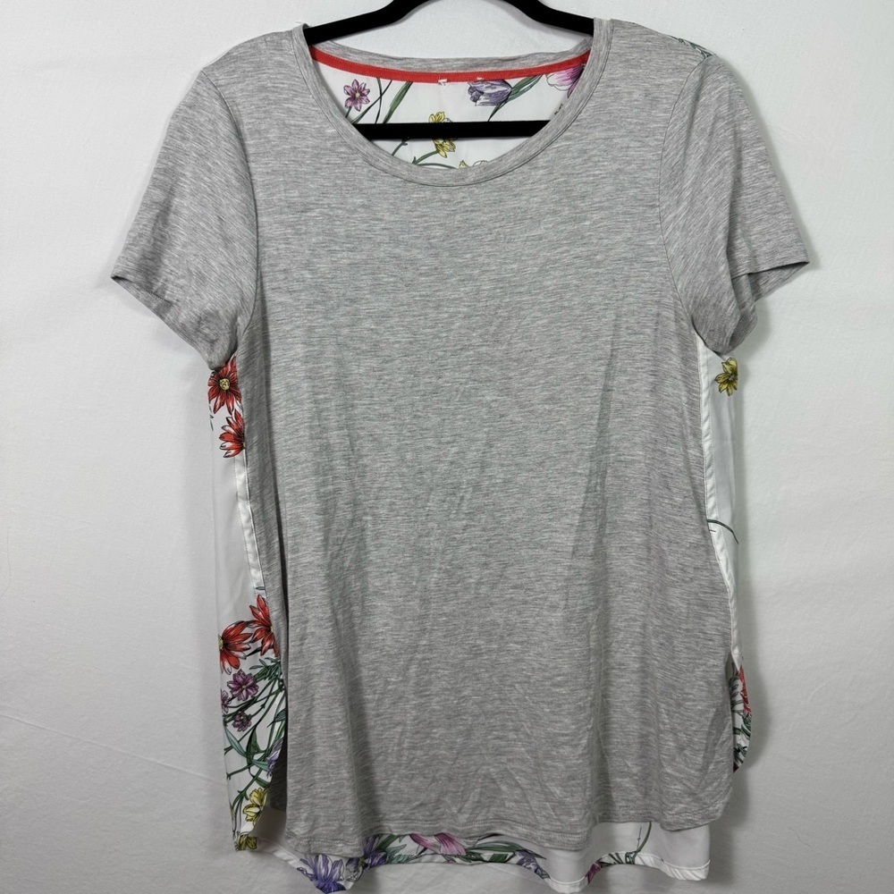 No Brand Gray and Floral Short Sleeve T-Shirt No Size